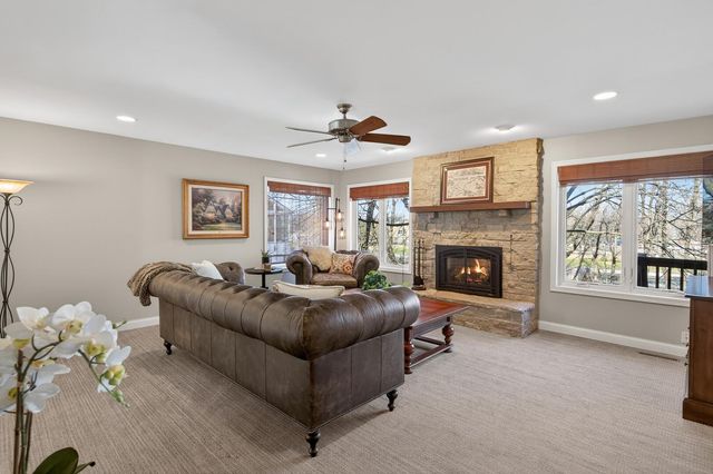 11804 Waterford Road, Eden Prairie, MN 55347