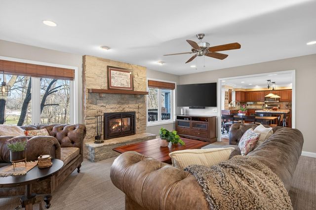 11804 Waterford Road, Eden Prairie, MN 55347