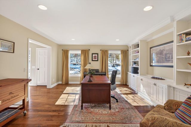 11804 Waterford Road, Eden Prairie, MN 55347