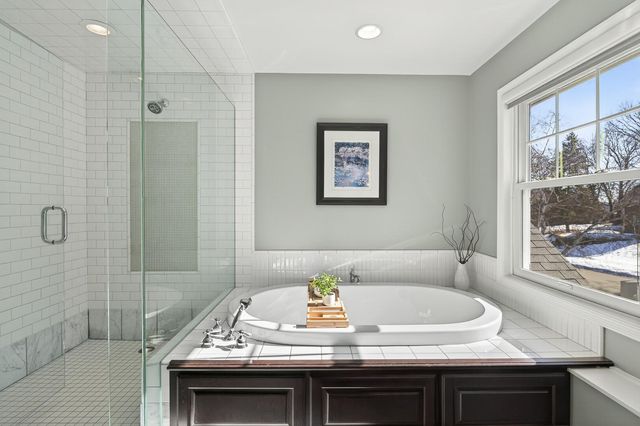 11804 Waterford Road, Eden Prairie, MN 55347