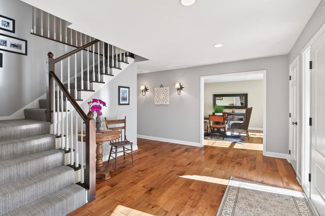 11804 Waterford Road, Eden Prairie, MN 55347