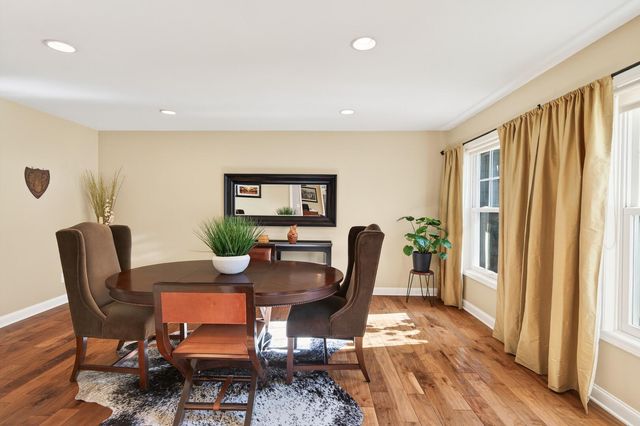 11804 Waterford Road, Eden Prairie, MN 55347