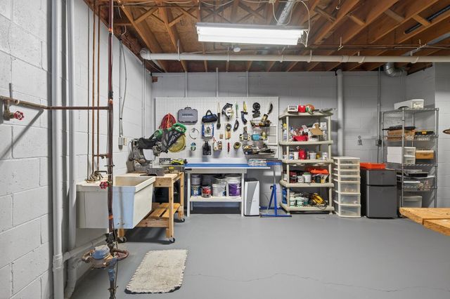 11804 Waterford Road, Eden Prairie, MN 55347