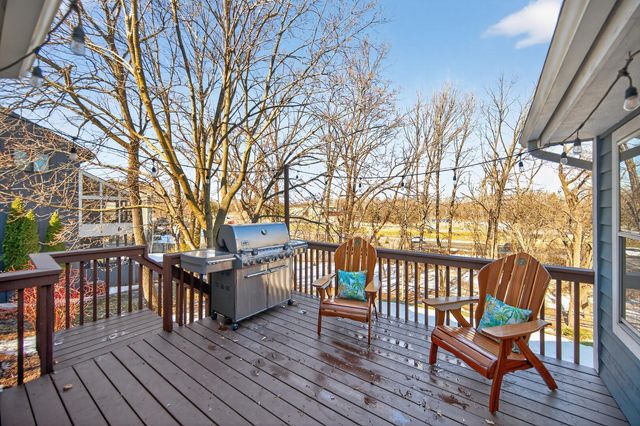 11804 Waterford Road, Eden Prairie, MN 55347