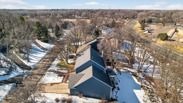 11804 Waterford Road, Eden Prairie, MN 55347