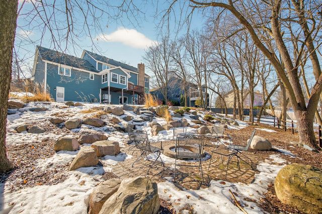 11804 Waterford Road, Eden Prairie, MN 55347