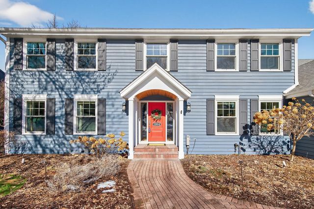 11804 Waterford Road, Eden Prairie, MN 55347