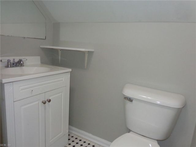 407 Fairfax Ave Apt 302, Norfolk, VA 23507