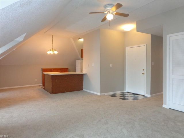 407 Fairfax Ave Apt 302, Norfolk, VA 23507