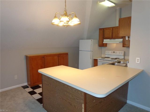 407 Fairfax Ave Apt 302, Norfolk, VA 23507