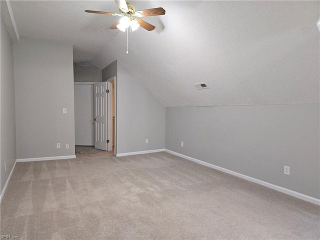 407 Fairfax Ave Apt 302, Norfolk, VA 23507