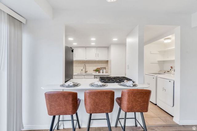 5423 S TONALEA DR, Murray, UT 84107