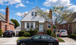 46-29 194th Street, Flushing, NY 11358