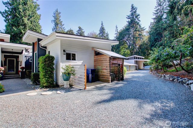 27 Can Ku Road, Camano Island, WA 98282