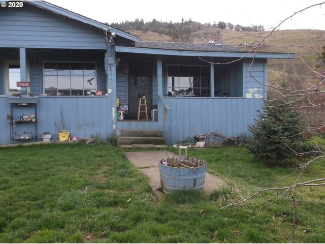 161 Vintage Ln, Myrtle Creek, OR 97457
