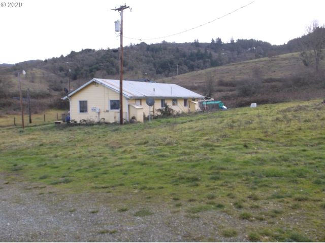 161 Vintage Ln, Myrtle Creek, OR 97457