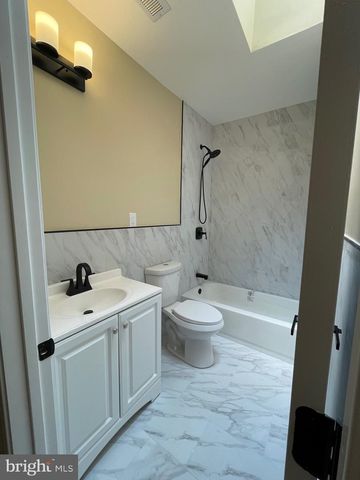5730 KEMBLE AVE, Philadelphia, PA 19141