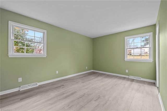 2403 Four Seasons Boulevard, Greensboro, NC 27407