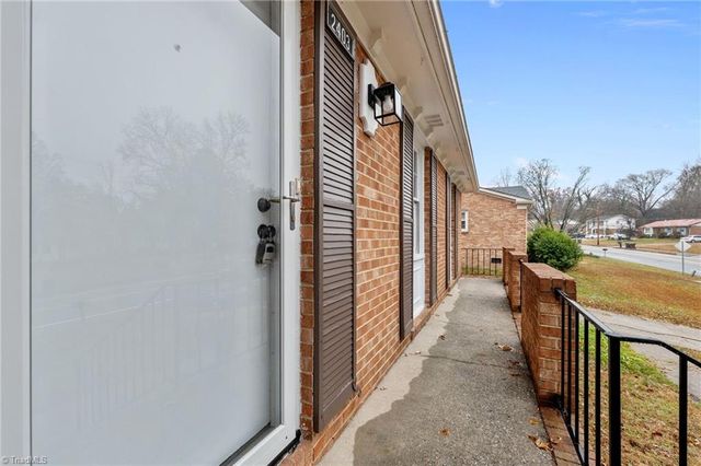 2403 Four Seasons Boulevard, Greensboro, NC 27407