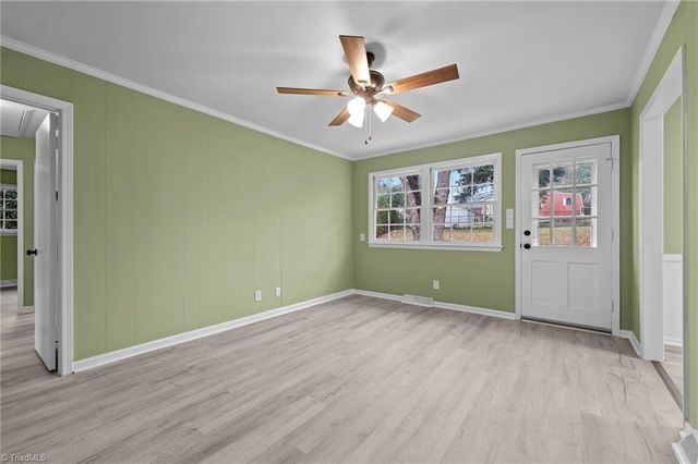 2403 Four Seasons Boulevard, Greensboro, NC 27407