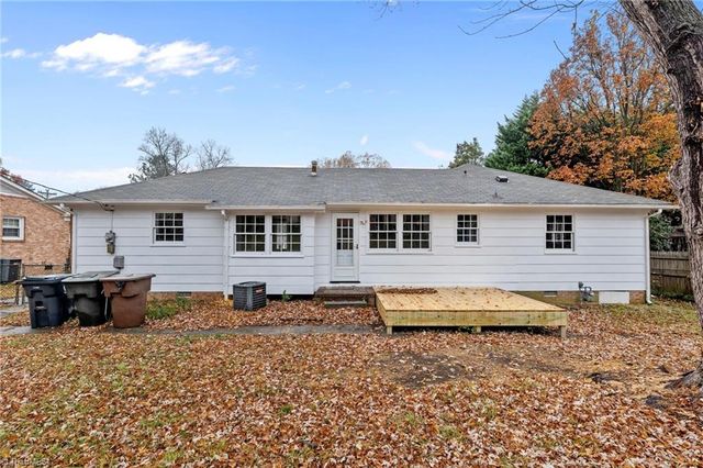 2403 Four Seasons Boulevard, Greensboro, NC 27407