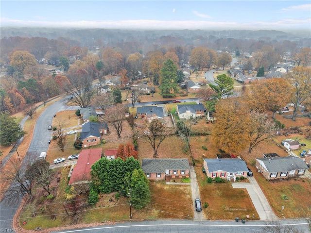 2403 Four Seasons Boulevard, Greensboro, NC 27407