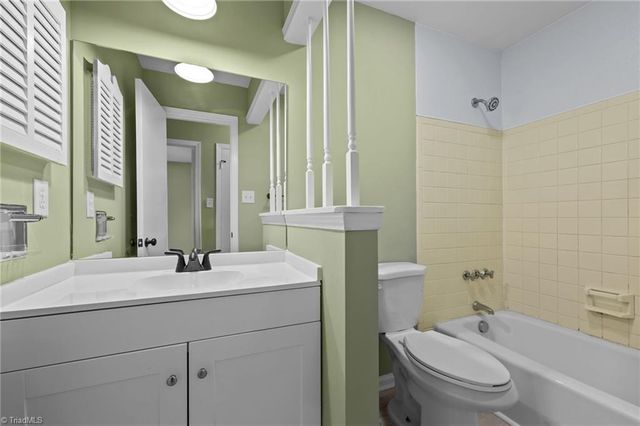 2403 Four Seasons Boulevard, Greensboro, NC 27407