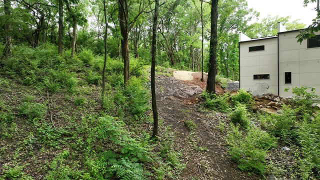 6031 Hill Cir, Nashville, TN 37209