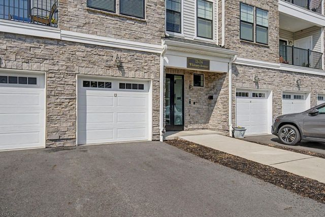 13 Whitney Ave 13, Morris Plains Boro, NJ 07950