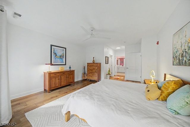 13 Whitney Ave 13, Morris Plains Boro, NJ 07950