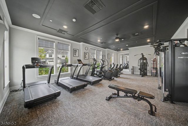 13 Whitney Ave 13, Morris Plains Boro, NJ 07950