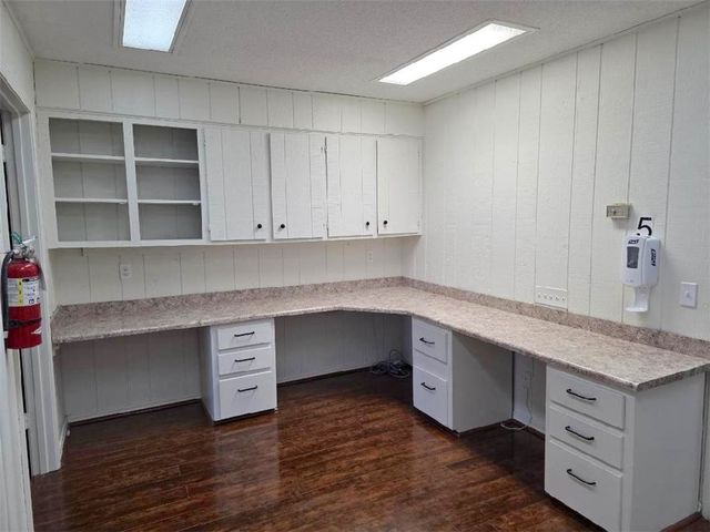 702 N Spring Street, Harrison, AR 72601