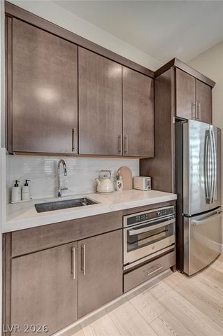 2689 Pioneer Estates Court, Las Vegas, NV 89117