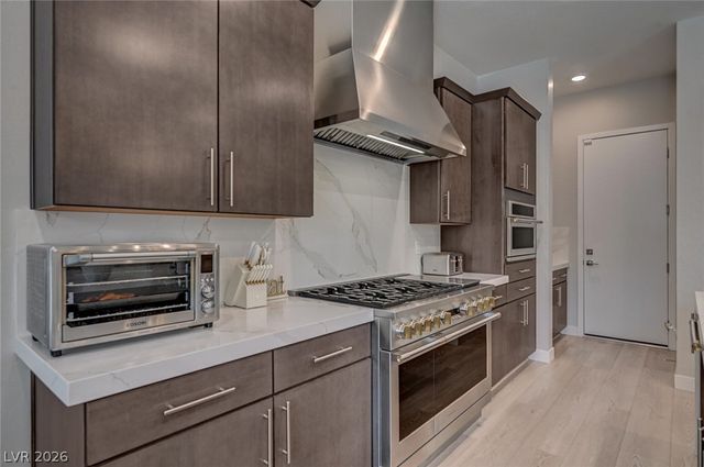 2689 Pioneer Estates Court, Las Vegas, NV 89117