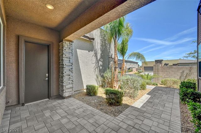 2689 Pioneer Estates Court, Las Vegas, NV 89117