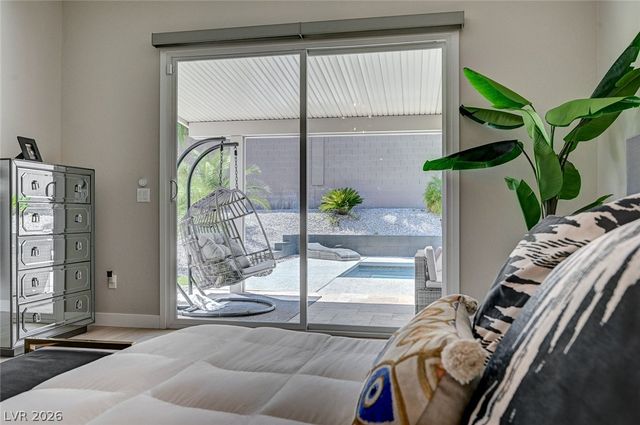 2689 Pioneer Estates Court, Las Vegas, NV 89117