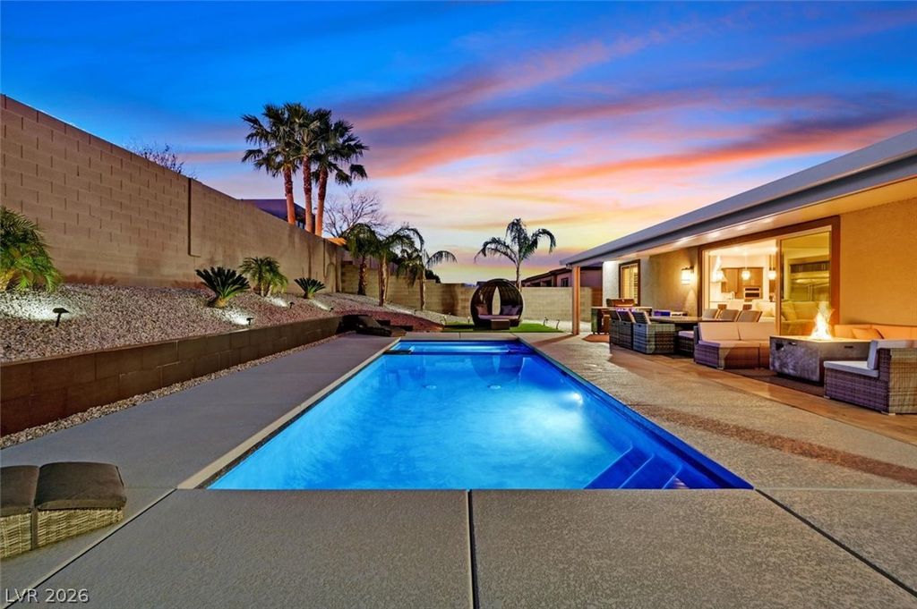 2689 Pioneer Estates Court, Las Vegas, NV 89117 — photo 4