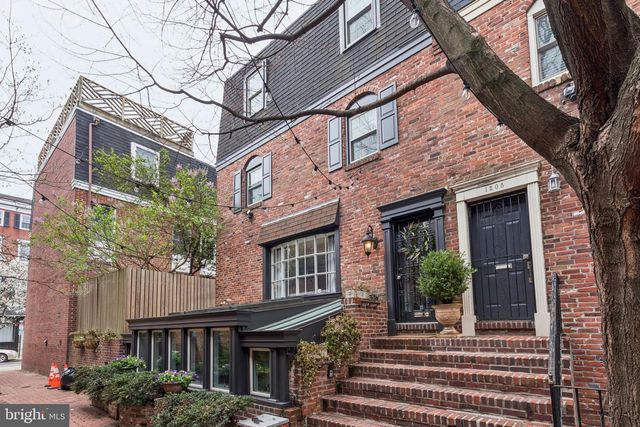 1206 WAVERLY WALK, Philadelphia, PA 19147