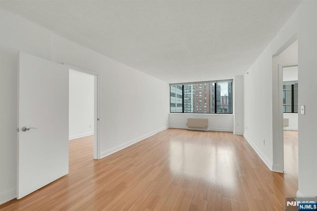 45 S River Drive 912, Jersey City, NJ 07310