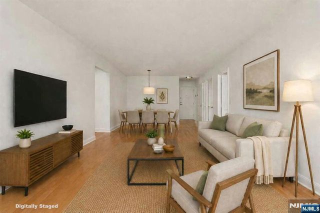 45 S River Drive 912, Jersey City, NJ 07310