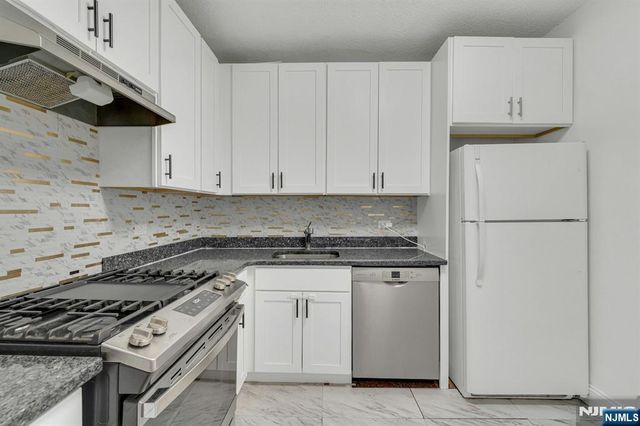 45 S River Drive 912, Jersey City, NJ 07310