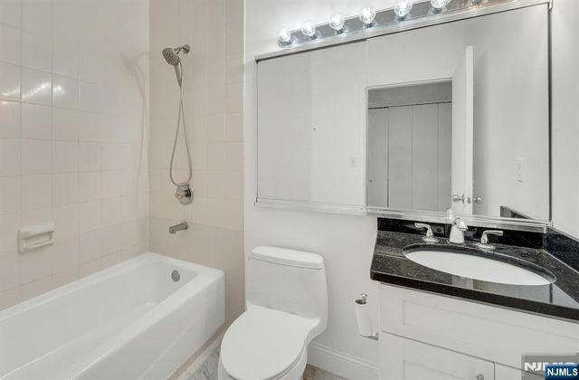 45 S River Drive 912, Jersey City, NJ 07310