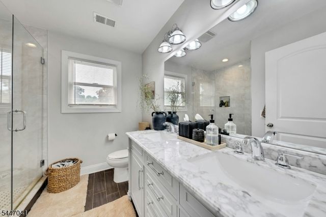 37 Elston St, Bloomfield Twp., NJ 07003