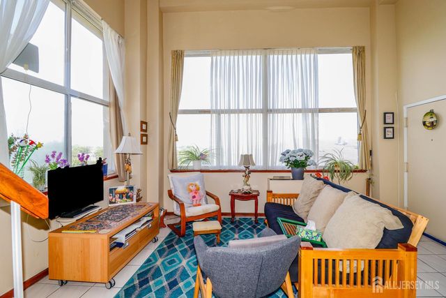 40 Fayette Street 57, Perth Amboy, NJ 08861