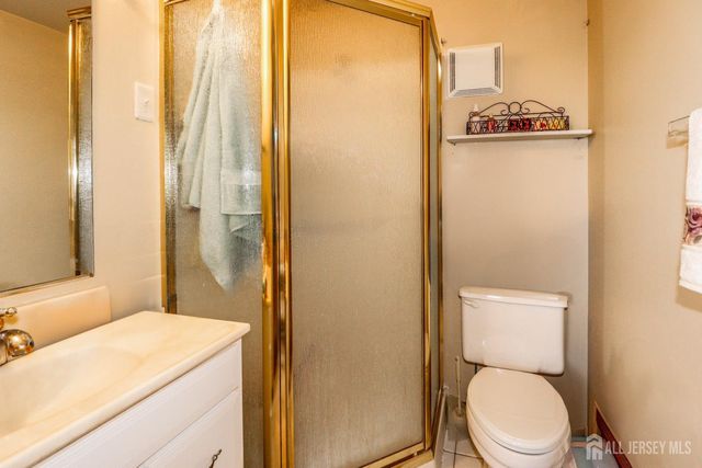 40 Fayette Street 57, Perth Amboy, NJ 08861