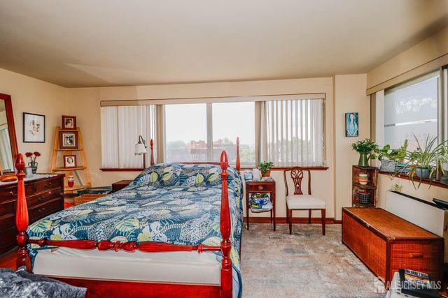 40 Fayette Street 57, Perth Amboy, NJ 08861