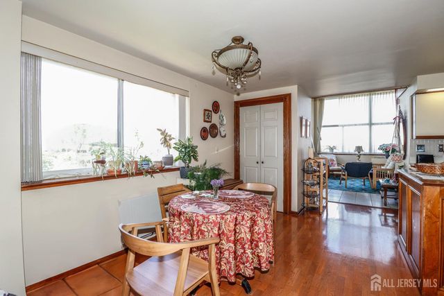 40 Fayette Street 57, Perth Amboy, NJ 08861