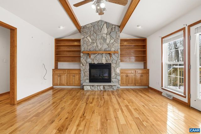 10 BRIARWOOD RD, Palmyra, VA 22963