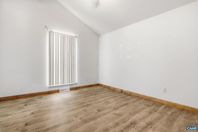 10 BRIARWOOD RD, Palmyra, VA 22963