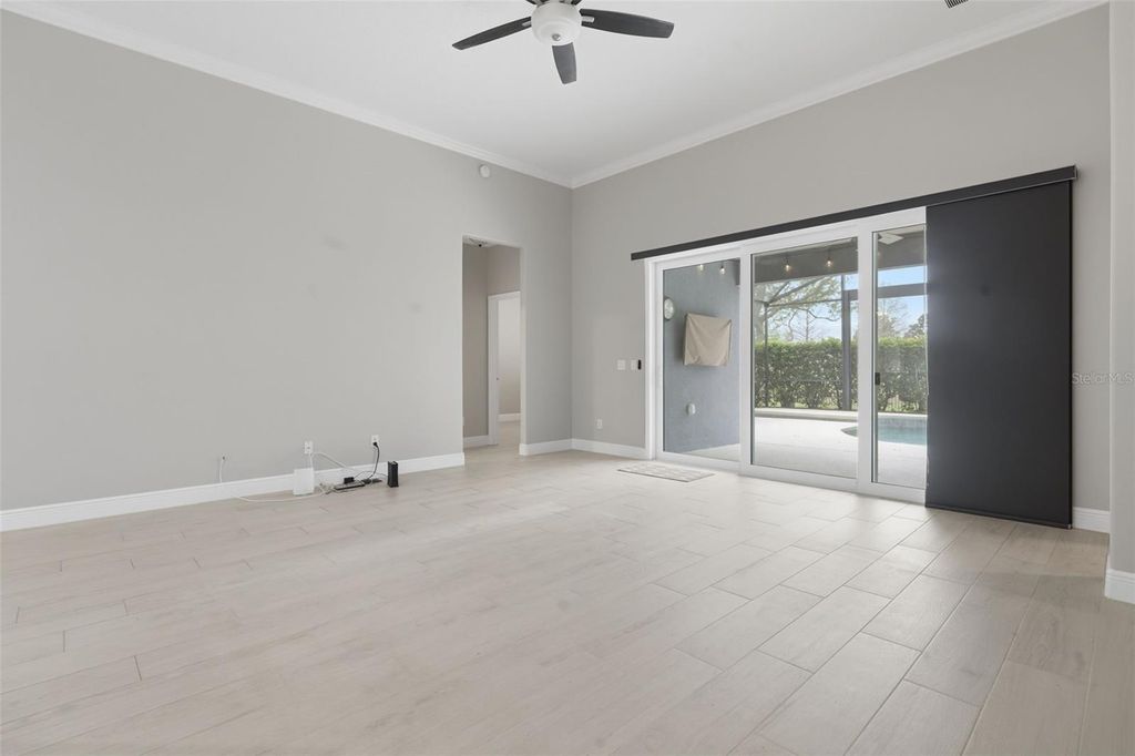 Image 3 of property listing at 2446 STRANDHILL STREET, Orlando, FL 32824